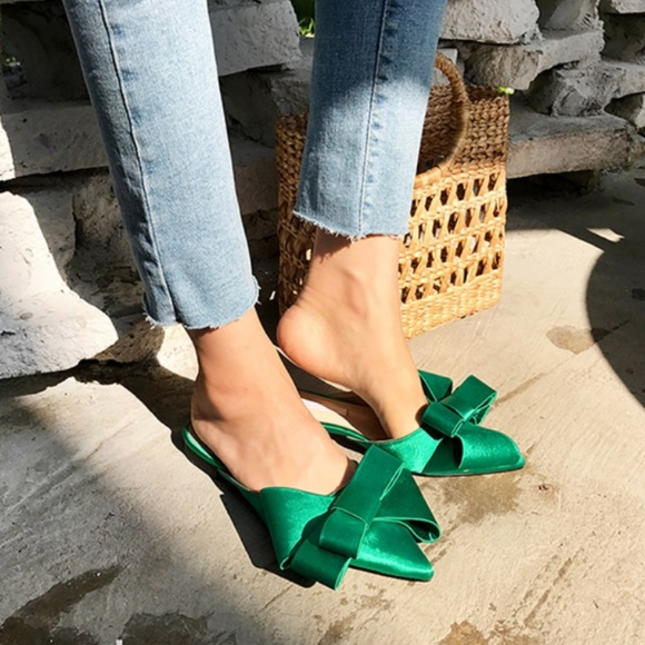 Shoes - Emerald Silk Satin Ballet Slippers